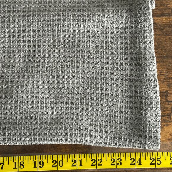 J Crew Thermal Waffle Henley Shirt Size Large Gray Top Loungewear Preppy VGUC - Picture 4 of 7